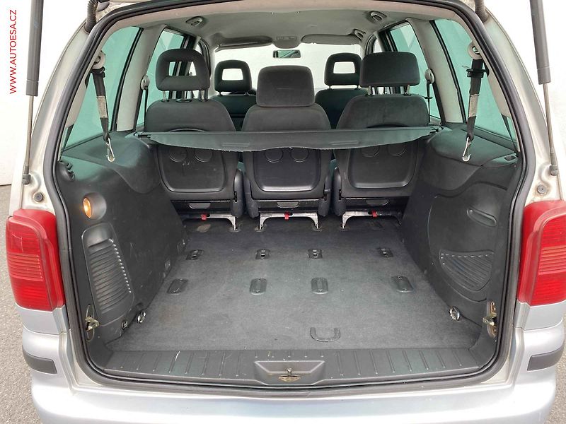 Volkswagen Sharan (2003) 1.9 TDi, AC, TZ - fotka 7 z 15