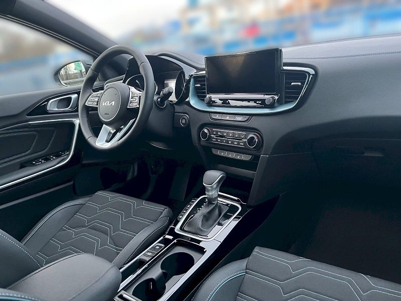 Kia XCeed (2025) - fotka 21 z 34