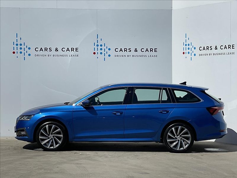 Škoda Octavia 2,0 TDI DSG Combi Style Plus - fotka 2 z 22