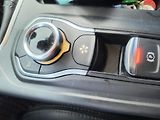 Renault Talisman (2016) 1.6 TDCi 96KW/ČR/NAVI/LED/HEAD - náhled 33
