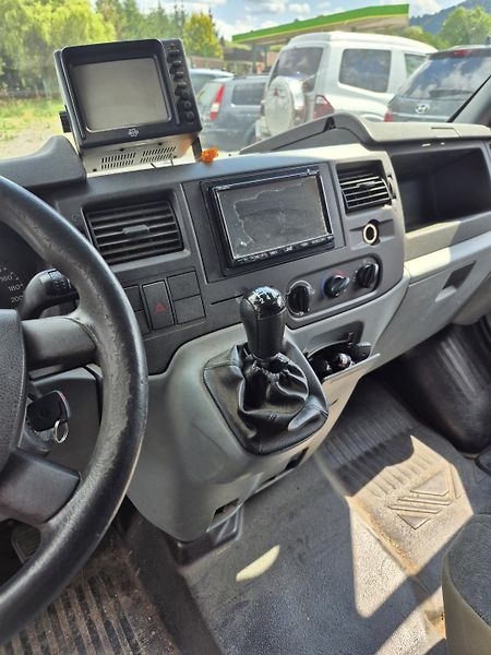 Ford Transit (2007) 2.2Tdci L2H1 - fotka 11 z 15