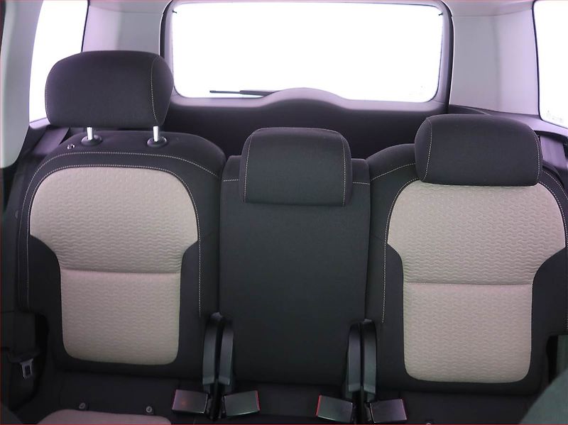 Škoda Yeti (2010) 1.2 TSI, Tempomat - fotka 8 z 14