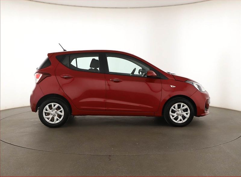 Hyundai i10 (2018) Classic 1.0 - fotka 6 z 13
