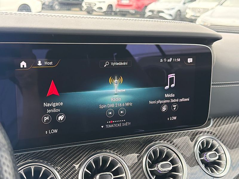 Mercedes-Benz Třídy E E 53 AMG Cabrio - fotka 36 z 44