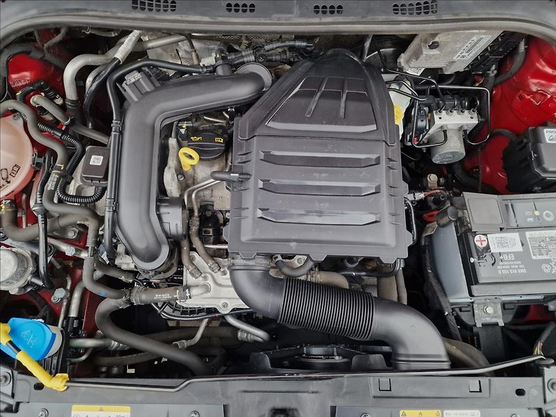 Škoda Fabia 1.0 TSI TOUR,ČR,1.Majitel - fotka 42 z 48