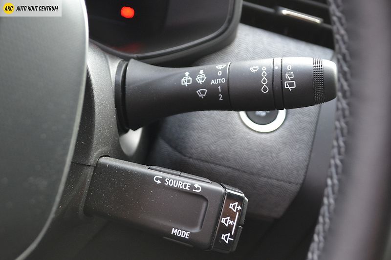 Renault Clio Techno TCe 90 - fotka 33 z 39