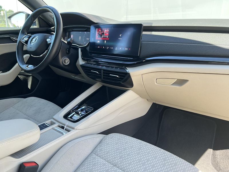 Škoda Octavia (2023) STYLE 2,0 TDi 85kW DSG - fotka 31 z 35