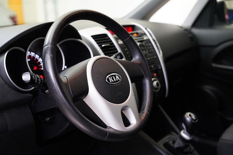 Kia Venga - fotka 14 z 24