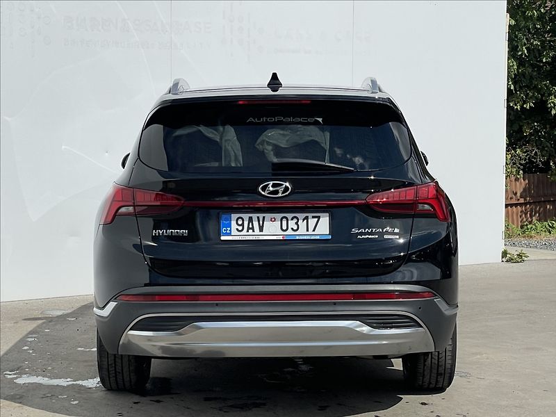 Hyundai Santa Fe 2,2 CRDi 4WD DCT Style ACC - fotka 22 z 22