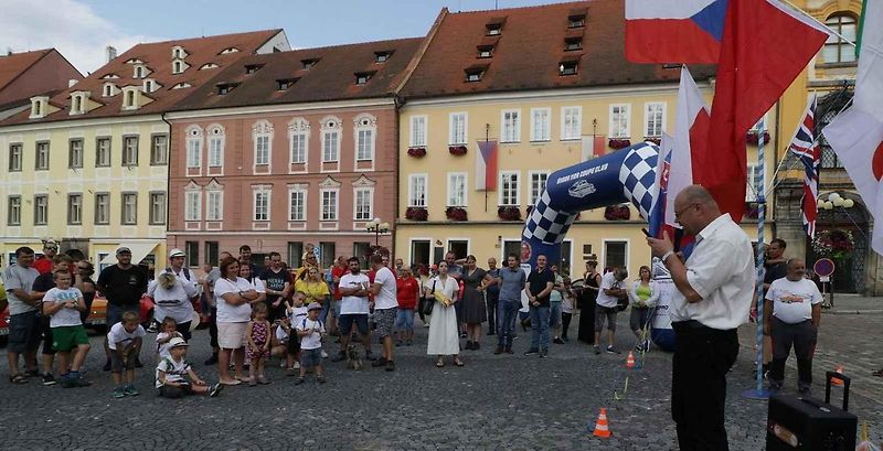 Setkání majitelů vozů Škoda 110R v Chebu.