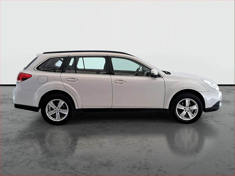 Subaru Outback (2012) 2.0 D, 4X4, Xenony, Tempomat - fotka 6 z 17