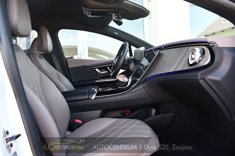 Mercedes-Benz EQE 350 VZDUCH 4MATIC - fotka 16 z 52
