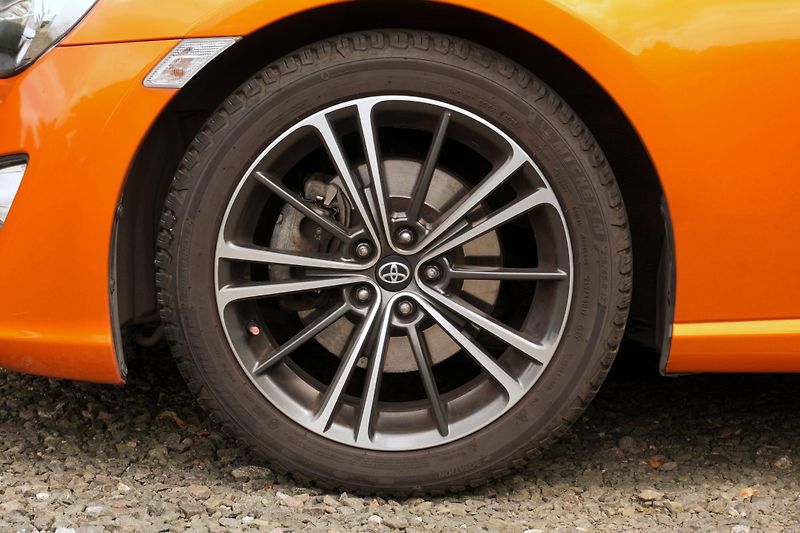 Toyota GT86 2.0 Boxer, ČR, Tempomat - fotka 4 z 30