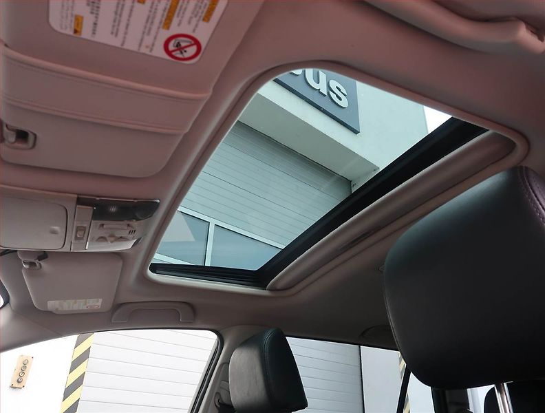 Subaru Outback (2012) 2.0 D, 4X4, Xenony, Tempomat - fotka 19 z 19