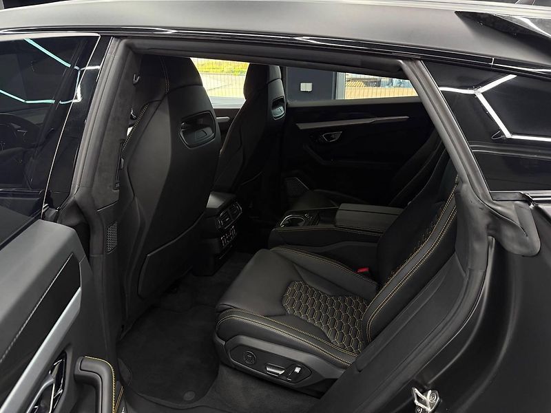 Lamborghini Urus (2020) 4.0 V8 Mansory 700koní - fotka 27 z 46