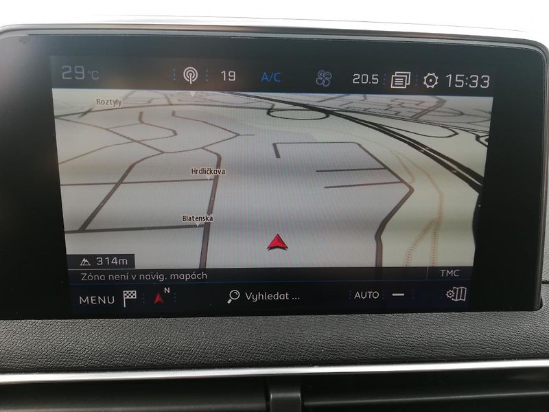 Peugeot 3008 (2017) GT-Line 2,0 bHDi 150k MAN6 - fotka 19 z 23