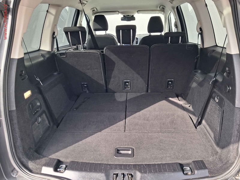 Ford Galaxy (2019) 2.0 TDCi, 2.maj,ČR, AT, navi - fotka 7 z 19