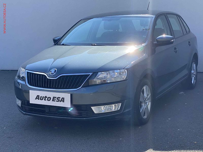 Škoda Rapid (2017) 1.4 TDi, Style, park. čidla - fotka 3 z 16