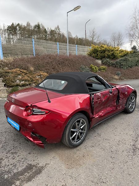 Mazda MX-5 1,5i 97kW NAVIGACE   - fotka 4 z 15