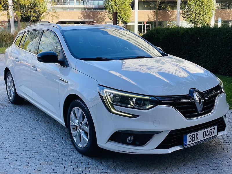 Renault Mégane 1.5dCI MANUÁL TAŽNÉ SERVISKA - fotka 9 z 44