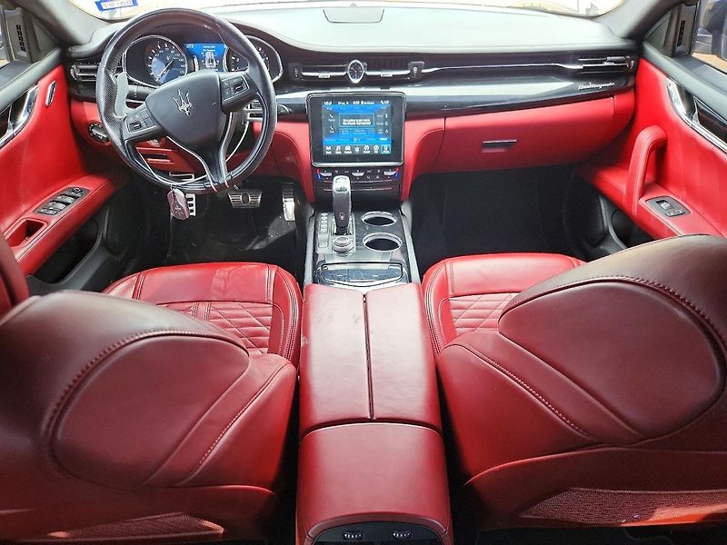 Maserati Quattroporte (2019) S - fotka 8 z 11