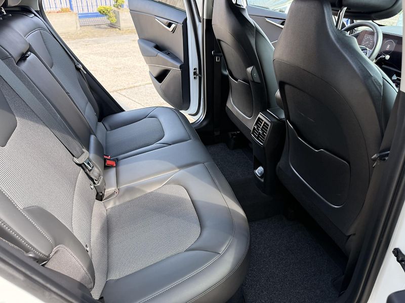 Kia Niro (2023) 1.6 GDI,HEV,REZERVOVÁNO - fotka 22 z 43