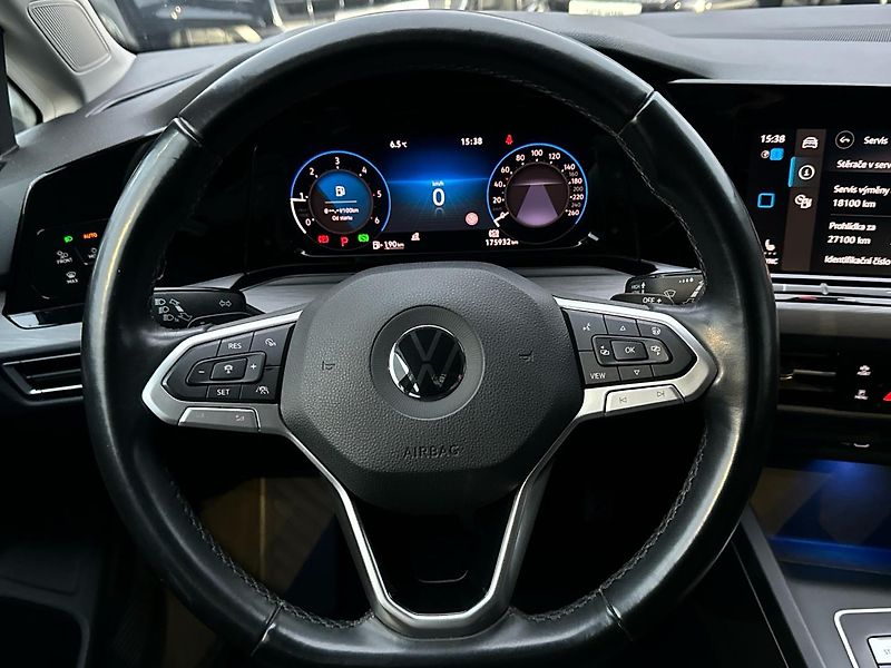 Volkswagen Golf Style 2.0 TDI 110 kW DSG Varia - fotka 16 z 23