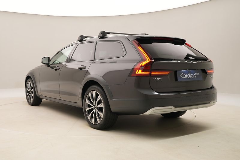 Volvo V90 CC B4 AWD CORE AUT CZ - fotka 10 z 52