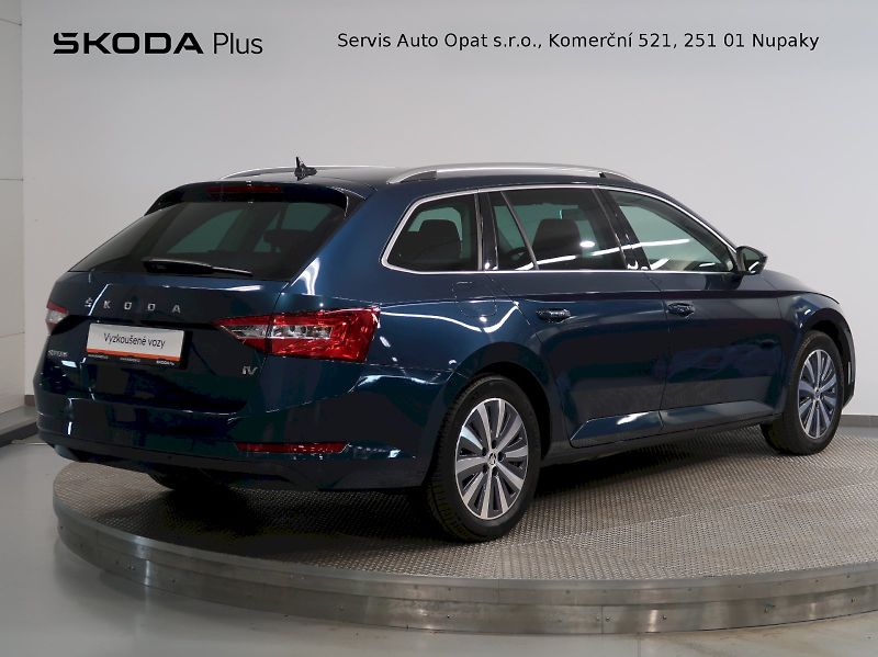 Škoda Superb (2022) iV STYLE 1.4TSI 160KW DSG TAŽN - fotka 2 z 44