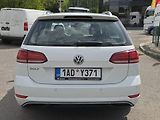 Volkswagen Golf (2018) 1,6TDi AUTOMAT  - náhled 4