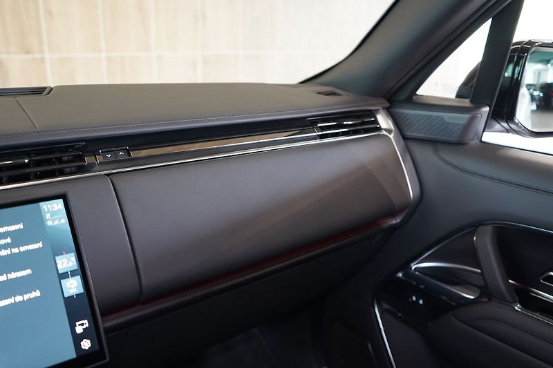 Land Rover Range Rover P530 Autobiography, MERIDIAN - fotka 41 z 50