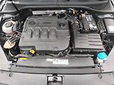Volkswagen Passat R-LINE,MAX VÝBAVA,KRÁSNÝ,1.MAJ - náhled 29