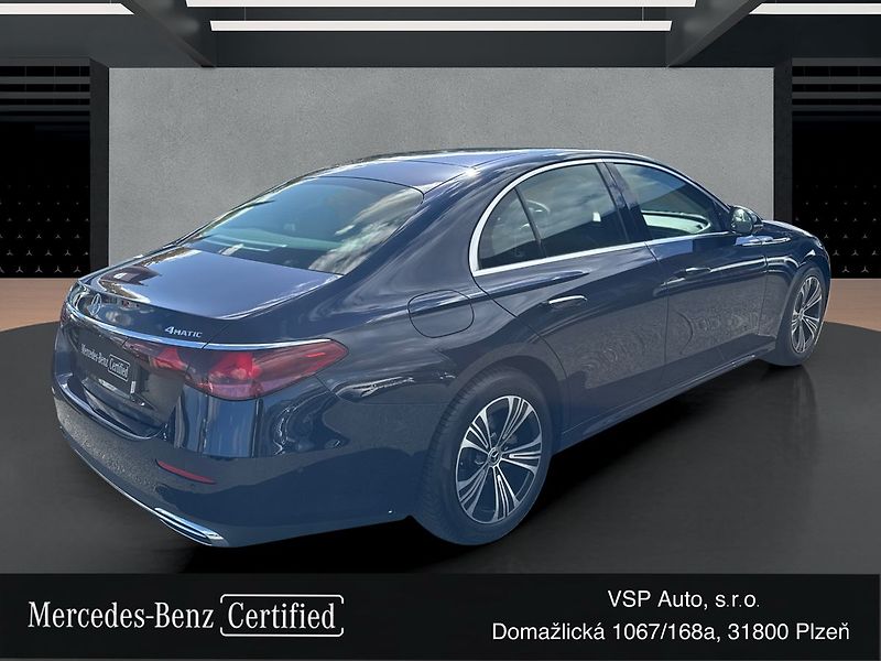 Mercedes-Benz Třídy E 220d 4MATIC AVANTGARDE - fotka 5 z 19
