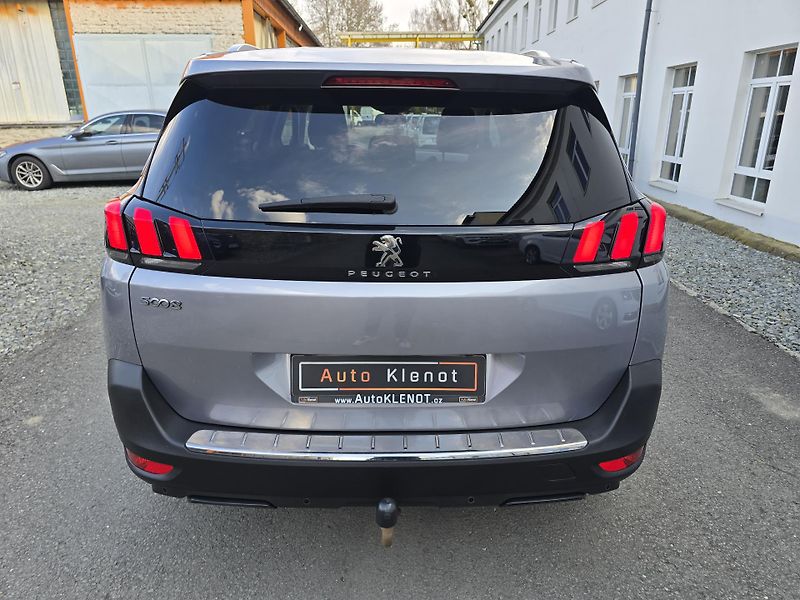 Peugeot 5008 1,5 HDI ALLURE 7-MÍST NAVI DPH - fotka 6 z 46