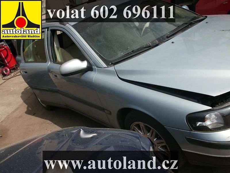 Volvo V70 (2003) VOLAT 602 696111 - fotka 5 z 10