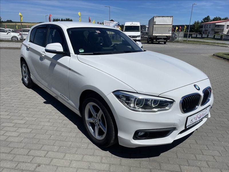 BMW Řada 1 2,0 d 110kw xDrive - fotka 33 z 33