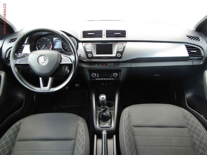 Škoda Fabia (2016) 1.2 TSi, ČR, Style - fotka 8 z 19