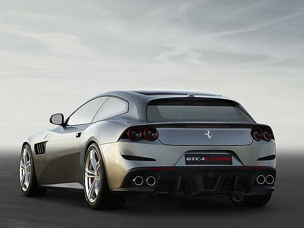 Ferrari GTC4Lusso.