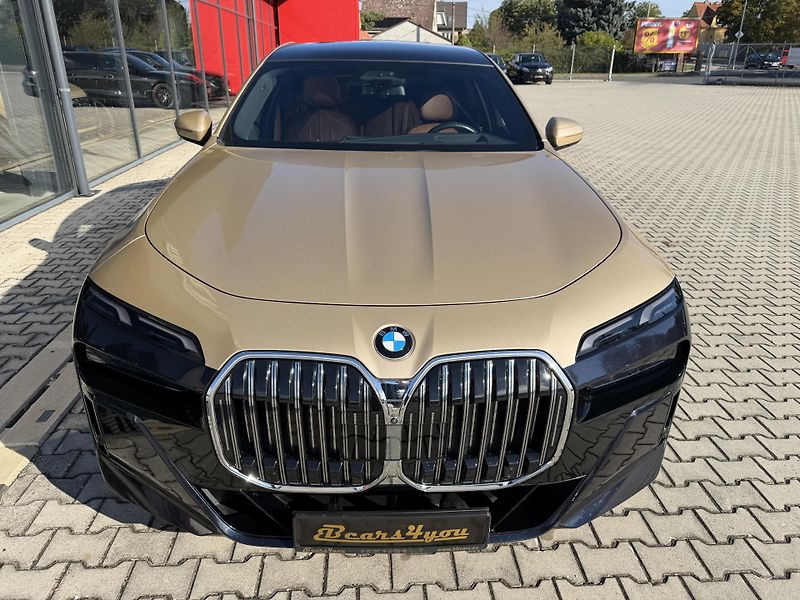 BMW Řada 7 (2024) 40XD 220kW M-PAKET INDIVIDUAL! - fotka 14 z 44