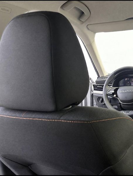 Škoda Kamiq (2026) Monte Carlo 7DSG 1,0TSI - fotka 18 z 24