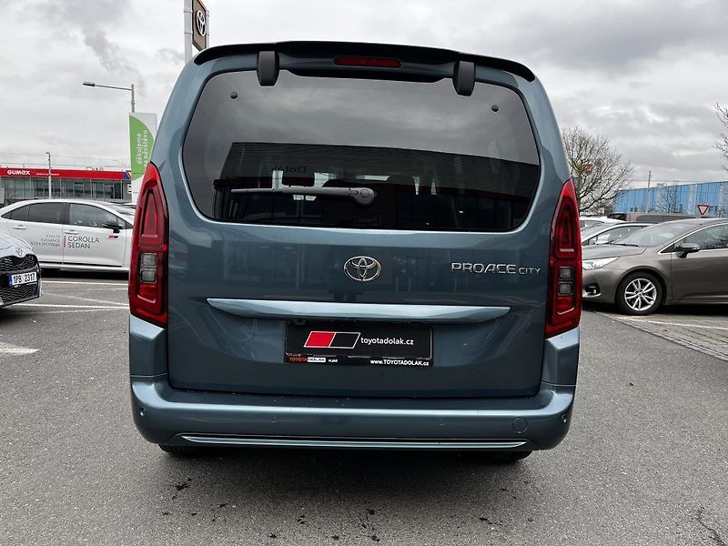Toyota ProAce City Verso 1.5L 130k Family ODBĚR 1/2027 - fotka 5 z 31