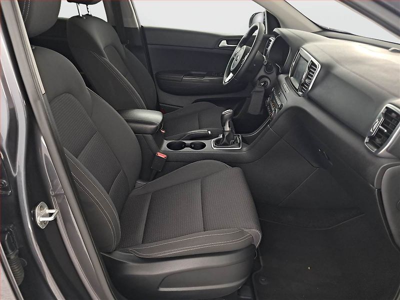 Kia Sportage (2017) 2.0 CRDi, 4X4, Serv.kniha - fotka 9 z 22