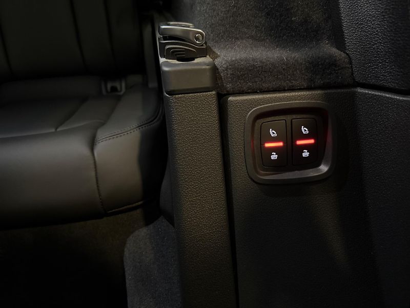 Audi SQ7 TDI V8 B&O 7míst Laser Carbon - fotka 16 z 49