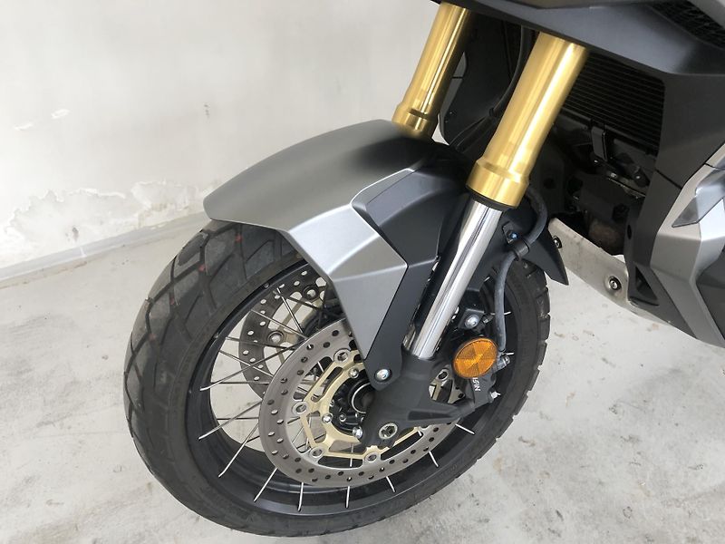 Honda X-ADV 750 ABS - fotka 8 z 19
