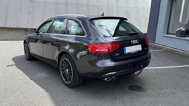 Audi A4 Avant B8 2.0 TDi 110 kW PO ROZVODECH - fotka 3 z 17