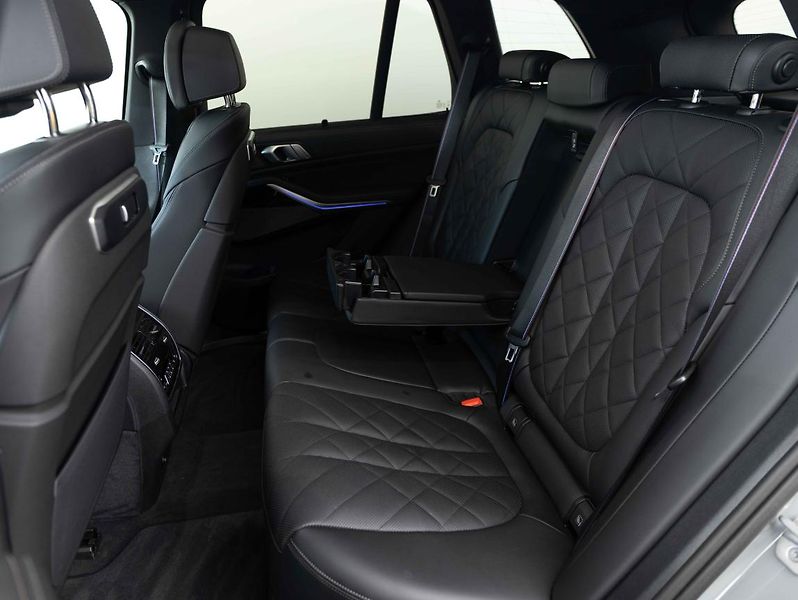 BMW X5 xDrive30d - fotka 22 z 24