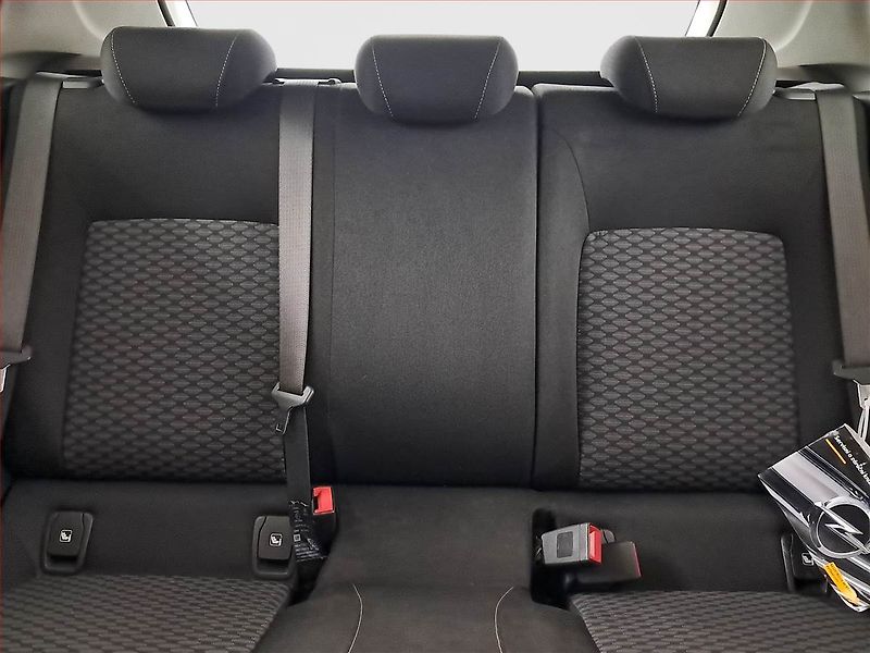 Opel Astra (2016) 1.6 CDTI, Serv.kniha, Tempomat - fotka 10 z 16