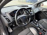 Ford Focus RS 2.3i 257 kW 4x4 odp. DPH - náhled 13