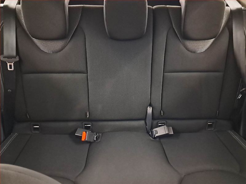 Renault Clio (2018) 1.2 16V, Tempomat - fotka 10 z 14