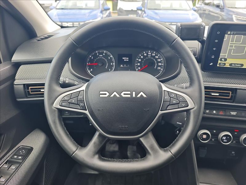Dacia Sandero 1,0 ECO-G 100 LPG  Stepway Exp - fotka 17 z 22